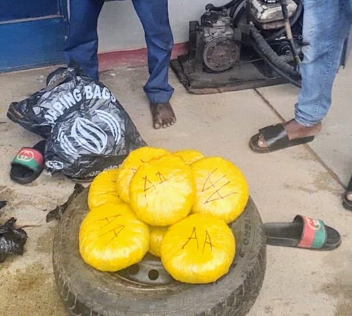 Oyo Police nab suspected drug peddlers in Ibadan, recover loud in car tyre